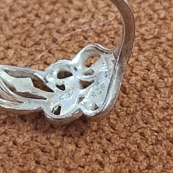 Delicate Sterling Silver Leaf Band Ring 925 - Picture 8 of 12